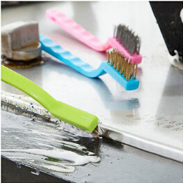 油煙機(jī)油膩膩，只花一元就洗凈？親測這些偏方，效果超乎想象！